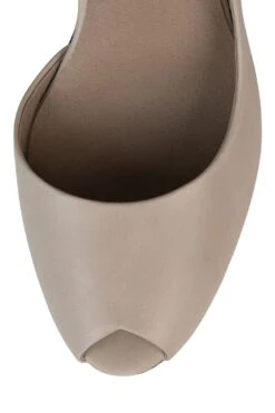 COMPOSE -Outlet Elevated Steps Store compose yyh 519678