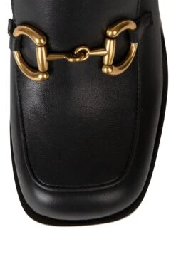 CURATOR -Outlet Elevated Steps Store curator jeffrey campbell 965554