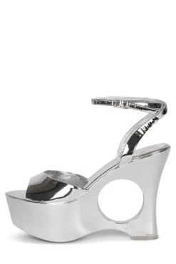 DREAM-ON -Outlet Elevated Steps Store dream on jeffrey campbell silver patent 6 302284