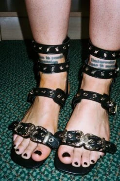 ECLECTICA -Outlet Elevated Steps Store eclectica heeled sandal dv 798377