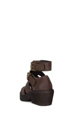 ELECTIVE -Outlet Elevated Steps Store elective yyh 160412