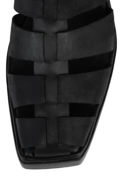 ELECTIVE -Outlet Elevated Steps Store elective yyh 999030