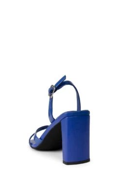 Strategy EMERGE -Outlet Elevated Steps Store emerge jeffrey campbell 271219