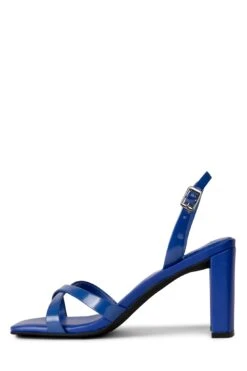 Strategy EMERGE -Outlet Elevated Steps Store emerge jeffrey campbell blue box 6 211089