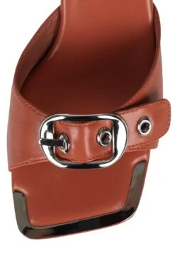 FASTEN-UP -Outlet Elevated Steps Store fasten up heeled sandal jeffrey campbell 298143