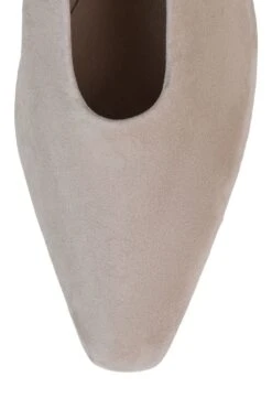 HINTS -Outlet Elevated Steps Store hints st 221171