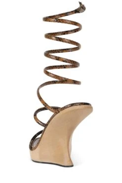Jeffrey Campbell HISSY-FIT -Outlet Elevated Steps Store hissy fit platform sandal jeffrey campbell 513570