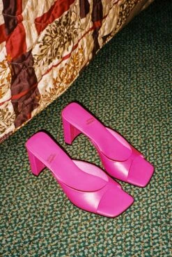 INSPIRED -Outlet Elevated Steps Store inspired heeled sandal st 509202