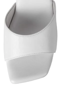 INTUITIVE -Outlet Elevated Steps Store intuitive jeffrey campbell 688303