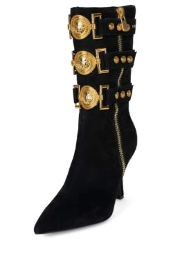 PROUD -Outlet Elevated Steps Store proud st 924590