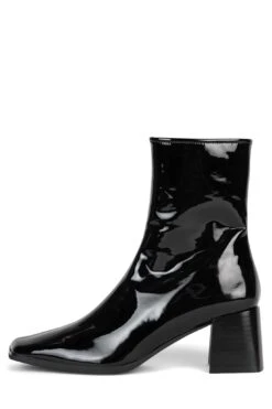 Strategy SLIQUE -Outlet Elevated Steps Store slique heeled bootie strategy black patent 6 705093