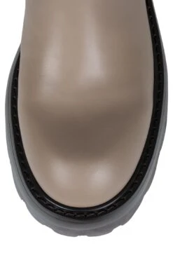 SUBURBIA -Outlet Elevated Steps Store suburbia platform boot jeffrey campbell 894231