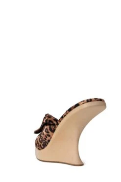 TEASING -Outlet Elevated Steps Store teasing jeffrey campbell 154742